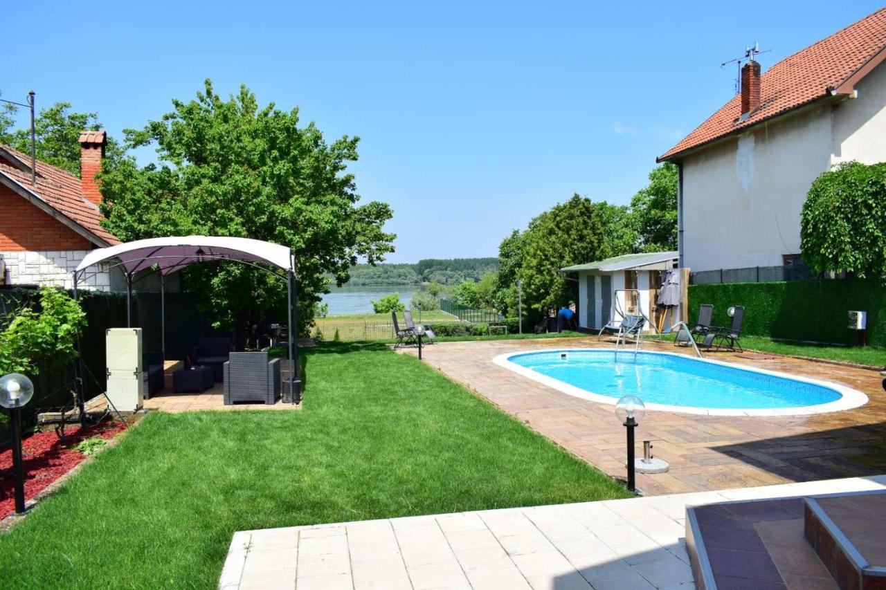 Vila Mila Riverside Apartments Smederevo Esterno foto
